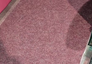 Укладка ковролина в кинотеатре